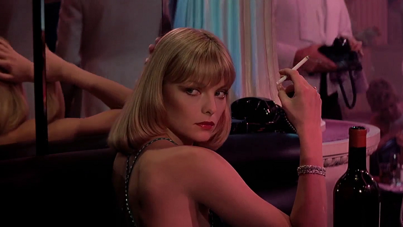 Style-in-film-Michelle-Pfeiffer-in-Scarface