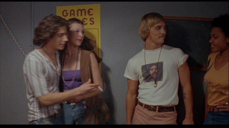 Milla-in-Dazed-and-Confused-milla-jovovich-12602609-853-480