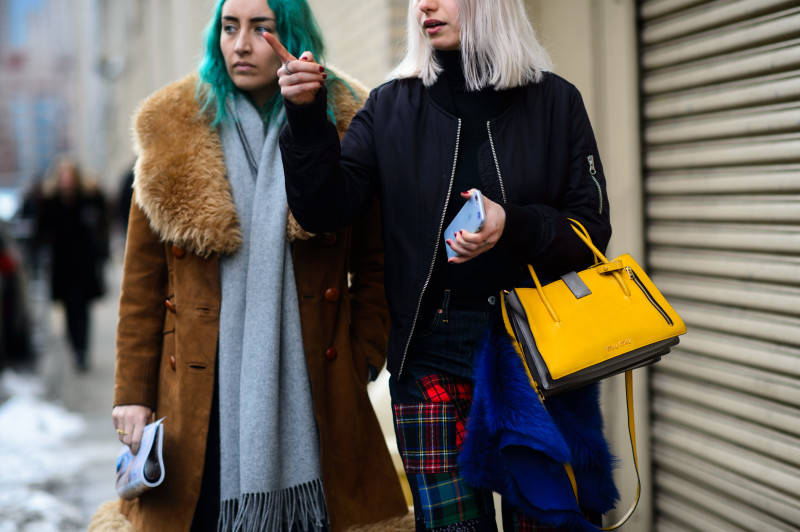 Le-21eme-Adam-Katz-Sinding-Elizabeth-Fraser-Bell-Isabella-Burley-New-York-Fashion-Week-Fall-Winter-2015-2016_AKS9993