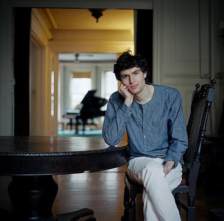 timo-andres-2010-table