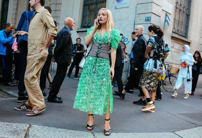 1-corsets-street-style-ss17