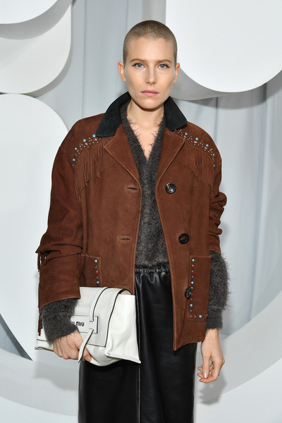 Dree+Hemingway+Miu+Miu+Front+Row+Paris+Fashion+H-mNIRm8oHyl