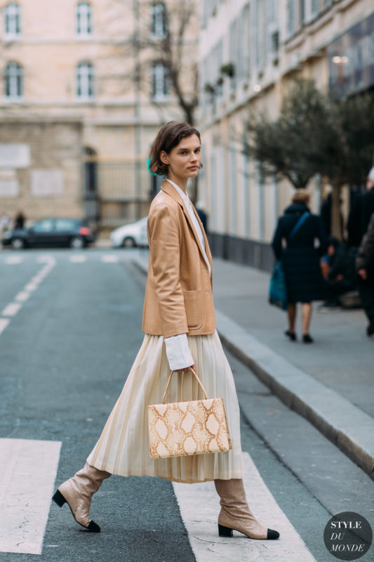 Giedre-Dukauskaite-by-STYLEDUMONDE-Street-Style-Fashion-Photography-FW18-20180305_48A8445