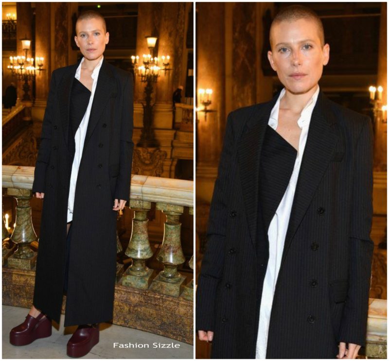 dree-hemingway-in-stella-mccartney-stella-mccartney-spring-summer-2019